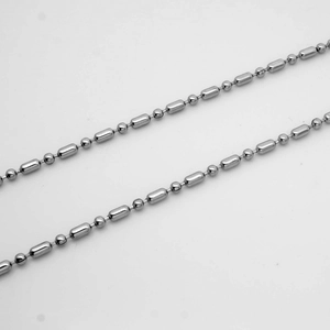 Collana da uomo in acciaio inossidabile lucido con maglie a sfere e cilindri ovali