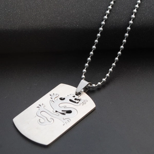 Collar de acero inoxidable para hombre con colgante de dragón hueco en cadena de bolas