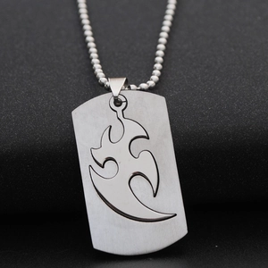 Collana unisex in acciaio inossidabile con ciondolo totem traforato e catena a sfere argento