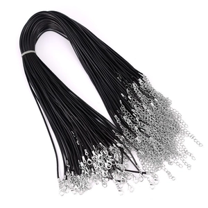 Lotes de collares de cordón de cera negra con cierre de langosta plateado y cadena de extensión