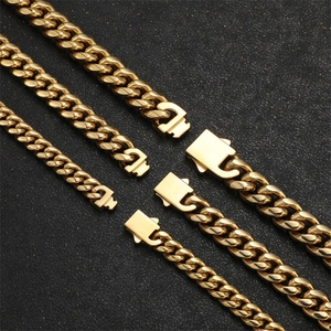Cadenas de eslabones cubanos para hombre bañadas en oro de 18k en tres grosores