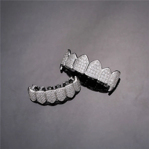 Hip Hop Upper And Lower Grillz Copper Inlaid Zircon Gold Silver Plated Teeth Grillz For Men Women Party Jewelry Accessory