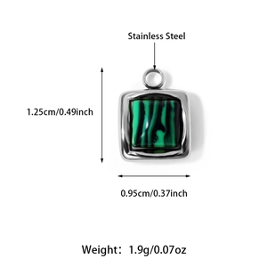 Detailed dimensions of 18K gold stainless steel pendant with green stripe inlay