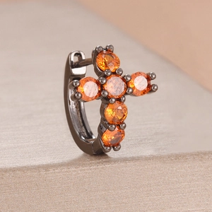 Pendientes de aro con forma de cruz en metal gris y piedras de circón naranja