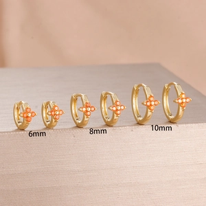 Luxury Copper Clover Flower Hoop Earrings With Zirconia Inlaid 18K Gold Post Minimalist Fashion Ear Clips Jewelry For Women