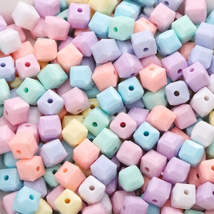 Perline a cubo in acrilico da 8mm multicolore sfaccettate per braccialetti fai da te