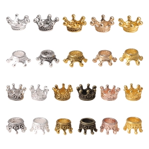 Perline a corona in lega 3D in cinque colori metallici per la creazione di gioielli DIY
