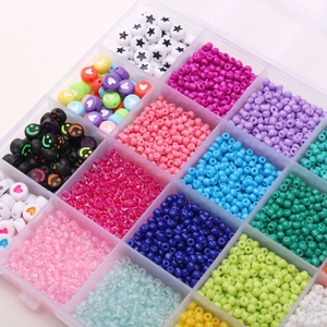 Set de 24 rejillas de cuentas DIY con abalorios de letras para creación de joyas