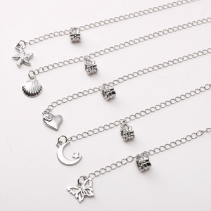 Set mit 5 silbernen Legierungsketten mit Seestern-, Muschel- und Herzanhängern für DIY-Schmuck
