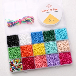 Détail du kit 15 cases de perles de rocaille 3mm avec fil élastique Crystal Tec