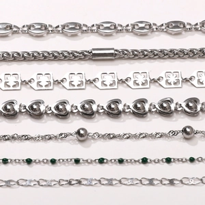 Various stainless steel DIY chain styles including heart and coffee bean links