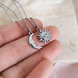 Collier Pendentif Soleil Et Lune En Acier Inoxydable Pour Femme Plaqué Or Argent Mythologie Céleste Visage Anthropomorphe Bijoux