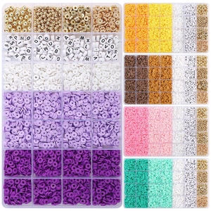 Kit bijoux DIY 28 compartiments avec perles en argile colorées et perles lettres