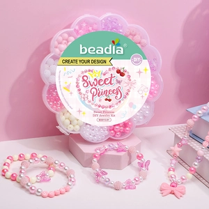 Rosa Prinzessin DIY Perlen Set im Blumenkasten für Kinder Schmuckherstellung