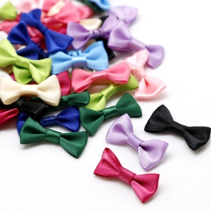 Noeuds en ruban de satin fait main couleurs assorties pour accessoires cheveux et DIY