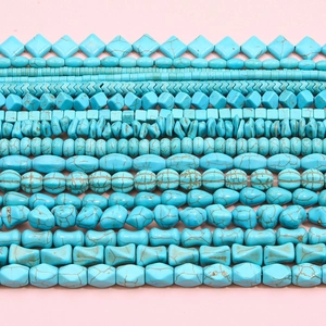 Perles de turquoise synthétique aux formes variées avec veines pour bijoux DIY