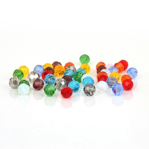 Perle di vetro cristallo sfaccettate da 6mm in colori assortiti per gioielli e collane