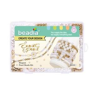 Kit bijoux DIY 24 compartiments avec perles blanches, lettres et breloques dorées en boîte