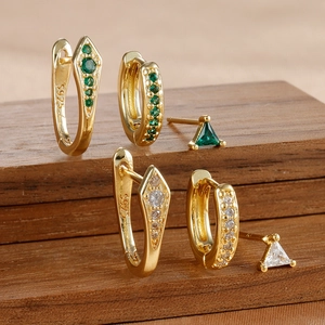Dreiteiliges vergoldetes S925 Silber-Ohrring-Set mit grünen und weißen Zirkonia-Kristallen