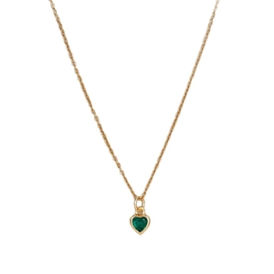 Minimalistische Goldkette mit smaragdgrünem Herzanhänger und verstellbarer feiner Kette