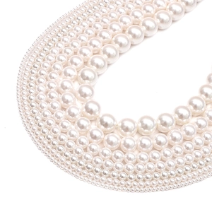 Accessori per gioielli fai-da-te con perle di vetro bianche di varie dimensioni