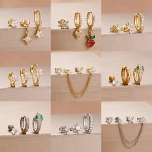 Boucles d'Oreilles en Acier Inoxydable en Forme de Serpent et d'Étoile avec Strass pour Femmes Bijoux de Mode Minimaliste Incrustés
