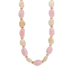 Bunte Resin-Halskette mit rosa und beigen Perlen und eleganten goldenen Zwischenstücken