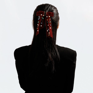 Vintage Velvet Bow Hair Clip For Women Elegant Rhinestone Artificial Pearl Long Tassel Spring Clip Retro Banquet Party Hair Accessories