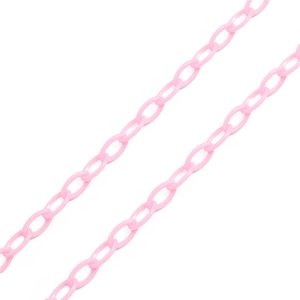 Dettaglio delle maglie di catena in acrilico rosa per gioielli e borse fai-da-te