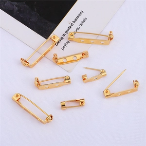 Accessori base per spilla da balia placcati in oro 18 carati in varie dimensioni e lunghezze