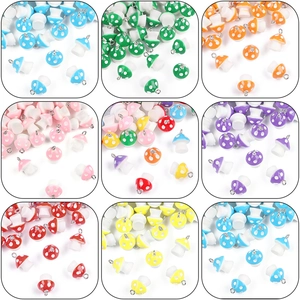 Mignons Pendentifs Champignons en Résine Colorée Avec Crochet en Métal Pois Accessoires Bijoux DIY Pour Collier Bracelet