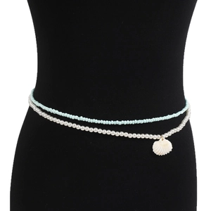 Cadena corporal de verano de doble capa con cuentas azules y colgante de concha blanca