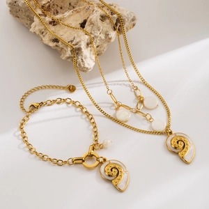 Bohemian 14k gold-plated stainless steel shell pendant necklace and bracelet set