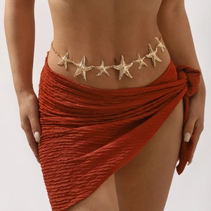 Chaîne de corps étoile de mer dorée avec pendentifs texturés et fermoir pour la plage