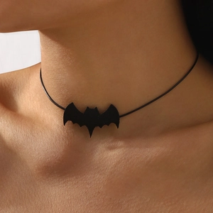 Gothic Fledermaus Halskette in Schwarz für Halloween Kostüme und dunkle Mode Accessoires
