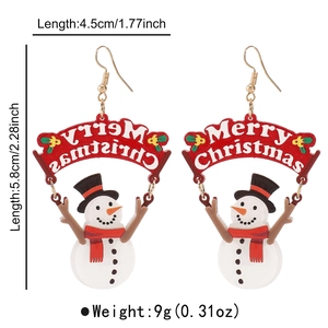 Vue détaillée des boucles d'oreilles bonhomme de neige de Noël avec dimensions et texte