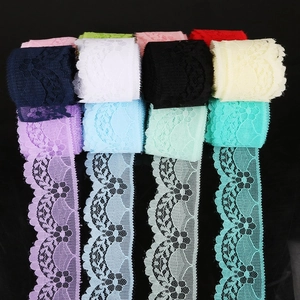 4cm unelastische Spitzenborte mit floralem Hohlmuster für DIY Kleidung Dekoration