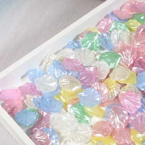 Pétalos de flores de ABS perlado para horquillas DIY y creación de joyas artesanales
