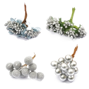 Tiges de baies argentées artificielles en quatre styles scintillants pour décoration DIY