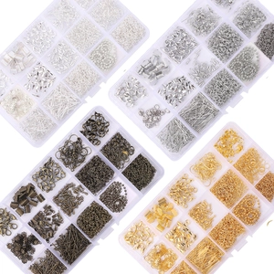 Kit de fabrication de bijoux DIY avec fermoirs mousquetons en quatre couleurs métal