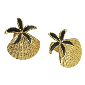 Goldene Muschelohrringe mit schwarzem Emaille-Seestern und Palmen-Urlaubsakzenten