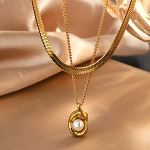 Collana a doppio strato in acciaio inossidabile placcato oro 18k con perla barocca