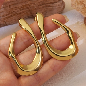 Minimalist gold irregular U-shape stainless steel geometric earrings with mirror finish