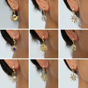 Boucles d'Oreilles Pendantes en Laiton Vintage Zirconia Soleil Lune Étoile pour Femmes Bijoux Créoles Plaquées Or Bohème