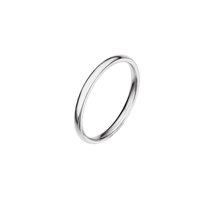 Anillo minimalista de acero inoxidable chapado en oro de 18k con acabado pulido espejo