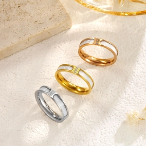 Anillo de Moda de Acero Inoxidable para Mujer Oro Plata Oro Rosa con Zirconia y Nácar Blanco Incrustado