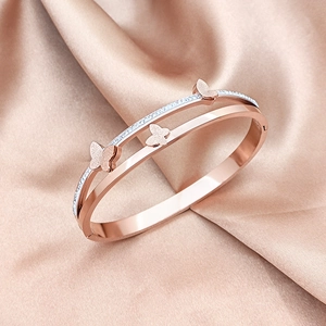 Double-layered rose gold stainless steel bracelet with frosted butterflies and rhinestones