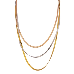 Dreifarbige, dreilagige flache Schlangenkette in Gold, Silber und Roségold-Ausführung