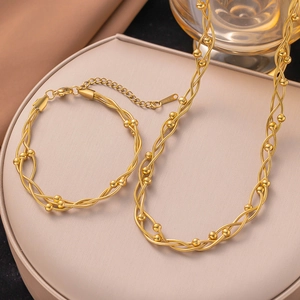 Nischen-Design Edelstahl Mehrlagige Dreifache Schlangenkette Runde Perlen Halskette Für Damen Minimalistischer Schmuck