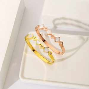 Geometric Rhombus Mother Of Artificial Pearl Titanium Steel Bangle For Women 18K Gold Plated Zirconia Inlaid Minimalist Fashion Jewelry